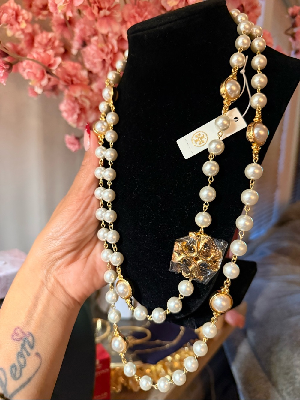 Tory Burch Gold-Tone Faux Pearl Long Necklace - Picture 3 of 6